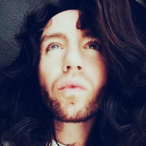 Meet your Posher, Aaron